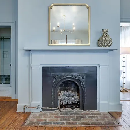 200 South Street Inn-2